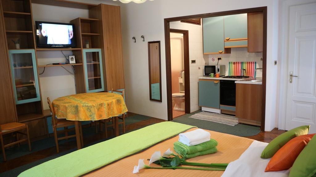 Apartments Ines Komel Опатия Экстерьер фото